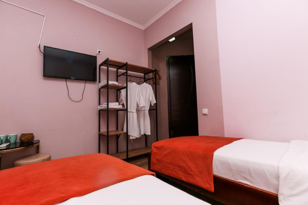 Hotel David Koutaïssi Chambre photo